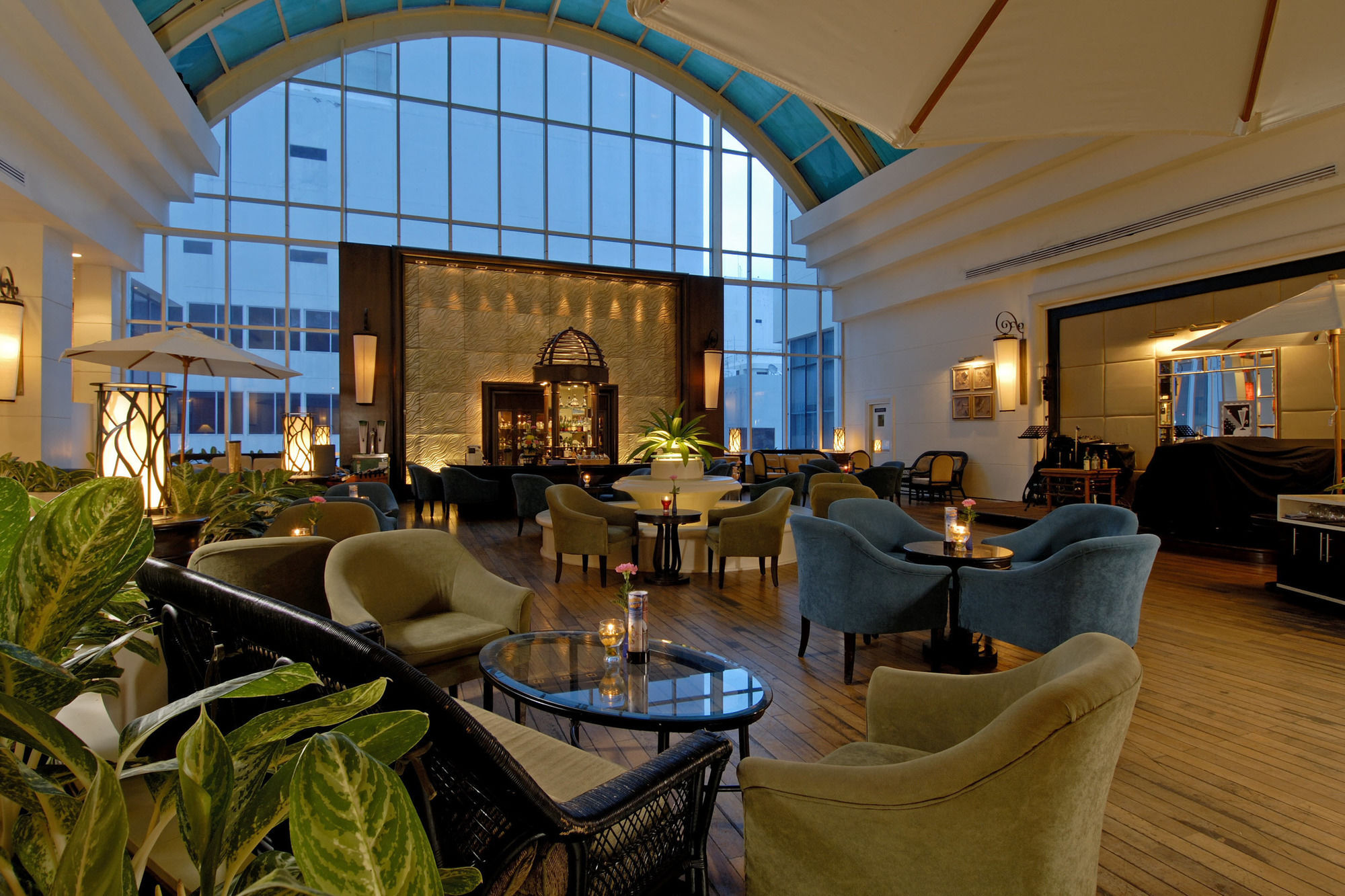 Centara Hotel Hat Yai Exterior photo