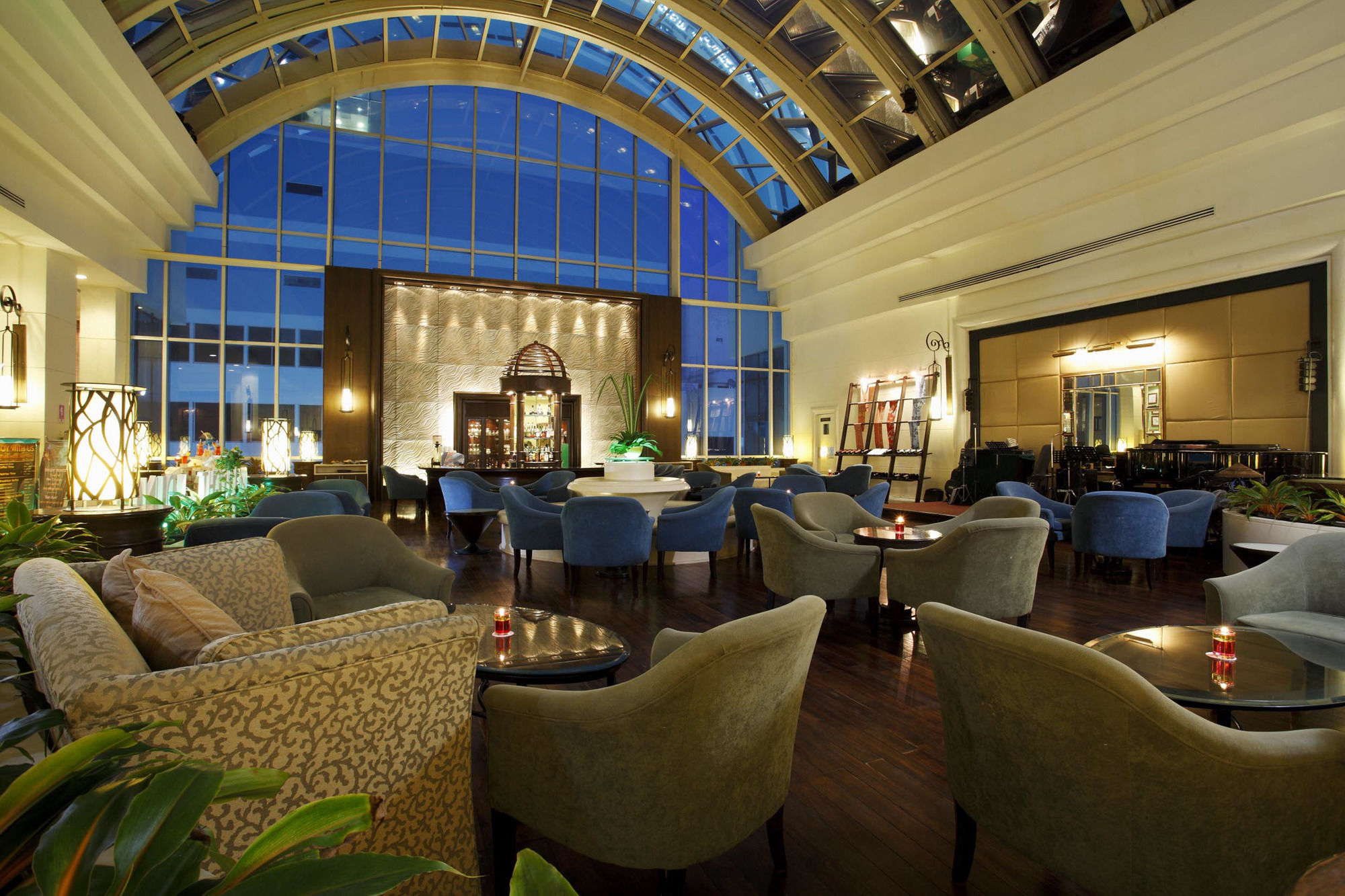 Centara Hotel Hat Yai Exterior photo